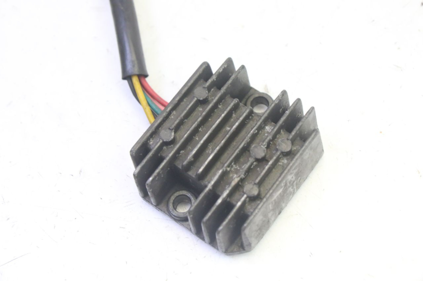 photo de LAADREGELAAR KYMCO ZING 125 (1997 - 2003) - Detail van het onderdeel