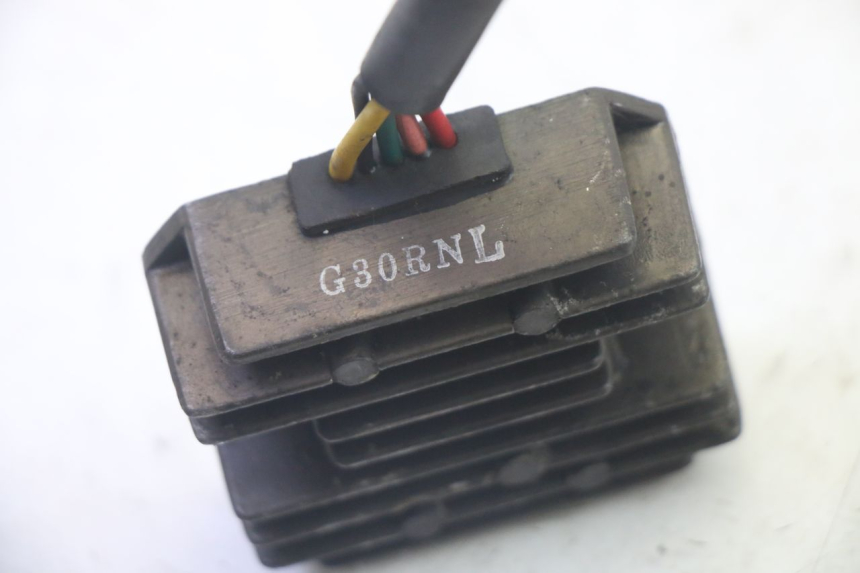 photo de LAADREGELAAR KYMCO ZING 125 (1997 - 2003) - Andere kijkhoek