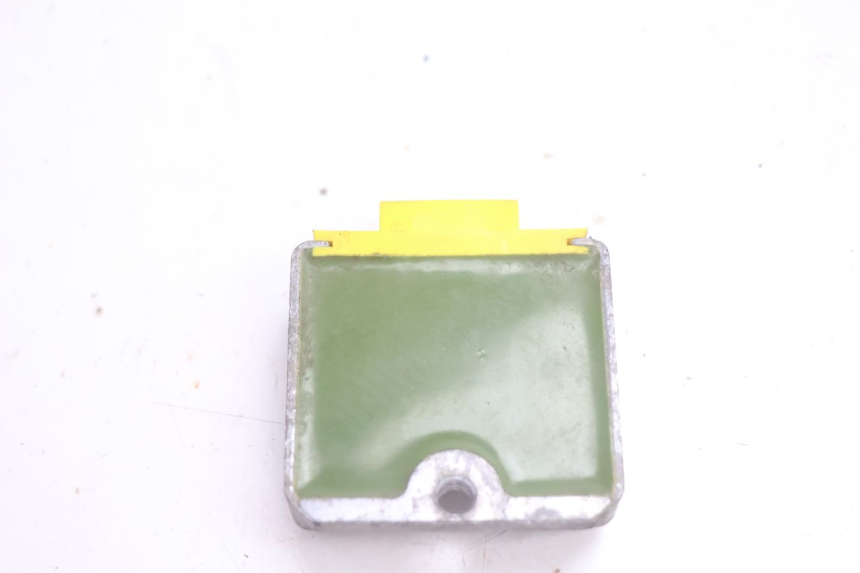 photo de LAADREGELAAR PIAGGIO ZIP 4T 50 (2006 - 2017) - Andere kijkhoek
