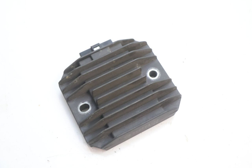 photo de LAADREGELAAR KAWASAKI ZX-6R ZX6R 600 (1995 - 1997) - Detail van het onderdeel