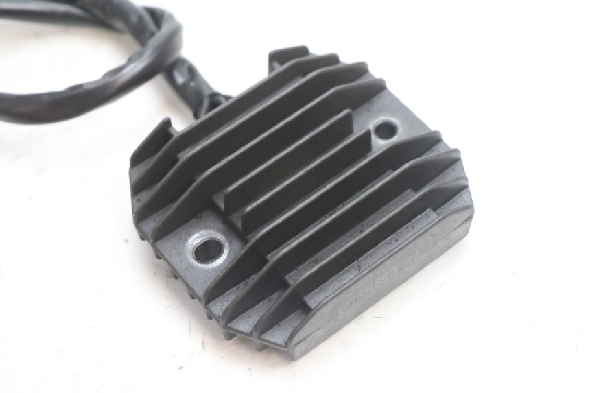 photo de LAADREGELAAR KAWASAKI ZX-6R ZX6R 600 (2000 - 2002) - Detail van het onderdeel