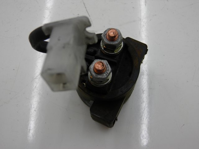 photo de STARTERRELAIS APRILIA LEONARDO ST 250 (2002 - 2005) - Hoofdaanzicht