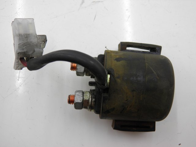 photo de STARTERRELAIS APRILIA LEONARDO ST 250 (2002 - 2005) - Detail van het onderdeel