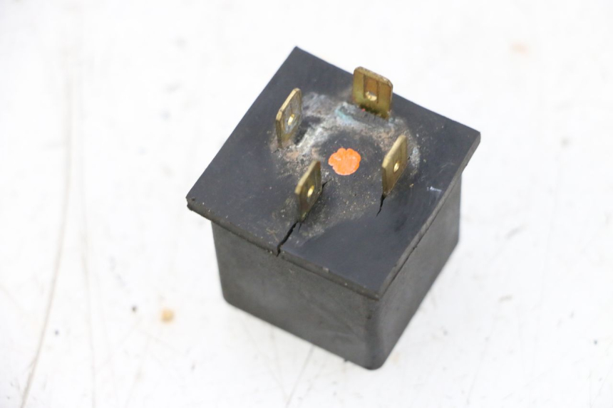 photo de STARTERRELAIS MBK BOOSTER SPIRIT NAKED 50 (2004 - 2017) - Detail van het onderdeel