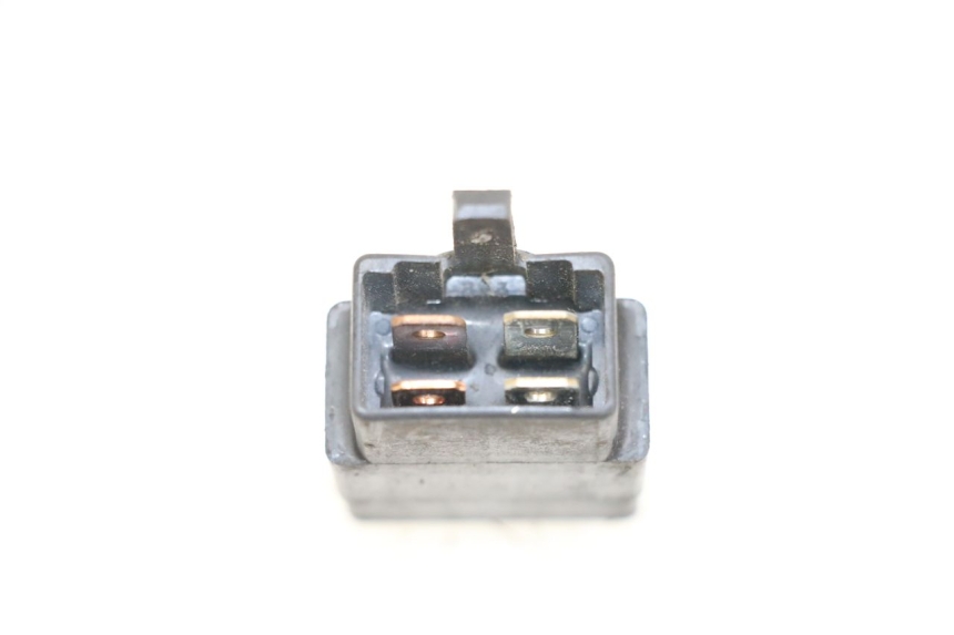 photo de STARTERRELAIS PEUGEOT BUXY 50 (1993 - 1998) - Zoom op gebruiksstaat