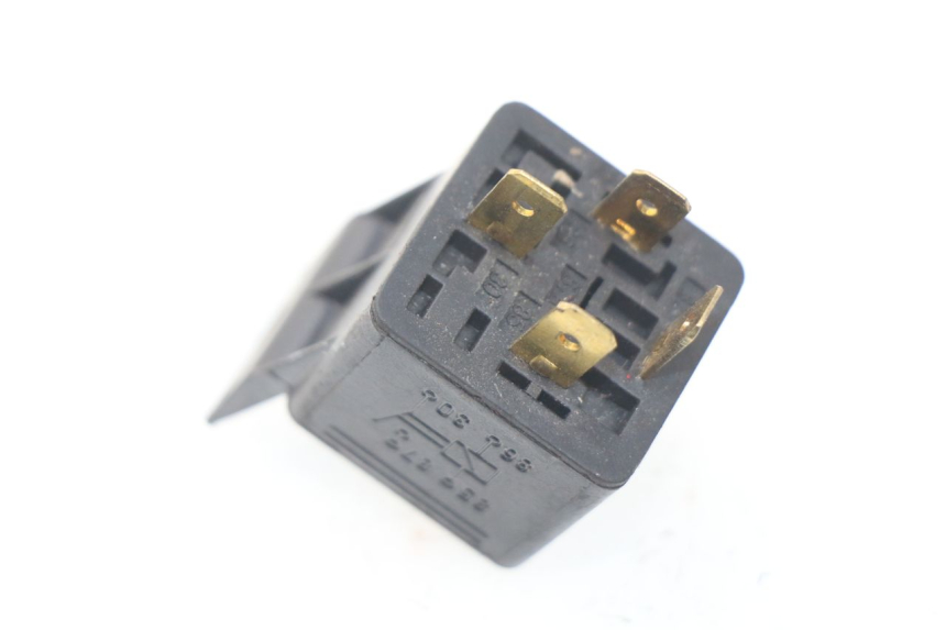 photo de STARTERRELAIS YAMAHA BW'S 50 (2004 - 2017) - Zoom op gebruiksstaat