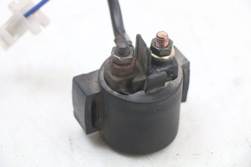photo de STARTERRELAIS YAMAHA CYGNUS X 125 (2004 - 2007) - Detail van het onderdeel