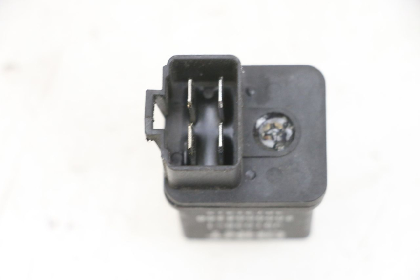 photo de STARTERRELAIS PEUGEOT DJANGO 4T 50 (2014 - 2019) - Zoom op gebruiksstaat