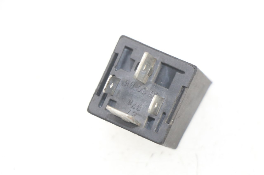 photo de STARTERRELAIS PIAGGIO FLY 2T 50 (2004 - 2017) - Zoom op gebruiksstaat