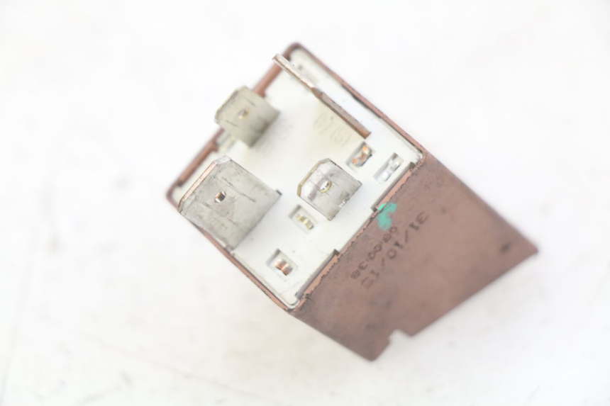 photo de STARTERRELAIS PIAGGIO FLY 4T 50 (2013 - 2017) - Zoom op gebruiksstaat