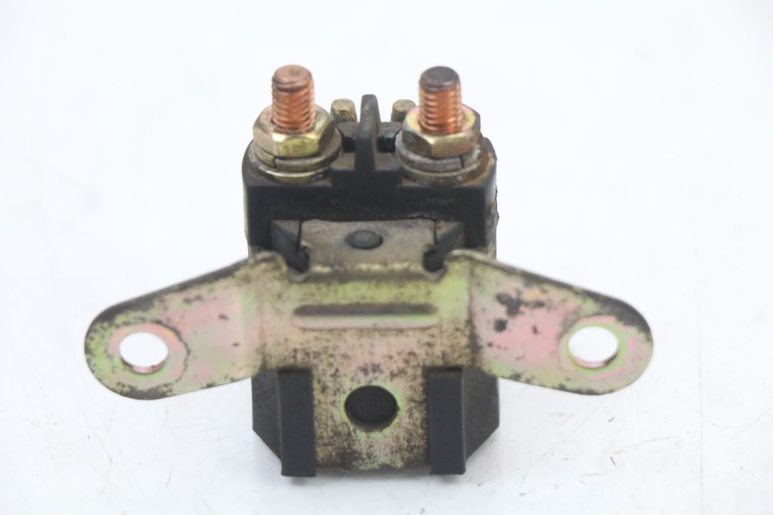 photo de STARTERRELAIS SUZUKI GN 125 (1997 - 2000) - Zoom op gebruiksstaat