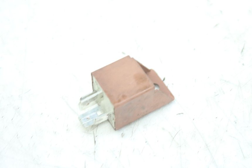 photo de STARTERRELAIS DERBI GPR 50 (2004 - 2009) - Andere kijkhoek