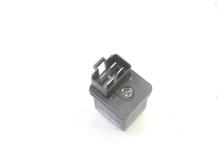 photo de STARTERRELAIS PEUGEOT KISBEE 2T 50 (2018 - 2022) - Zoom op gebruiksstaat