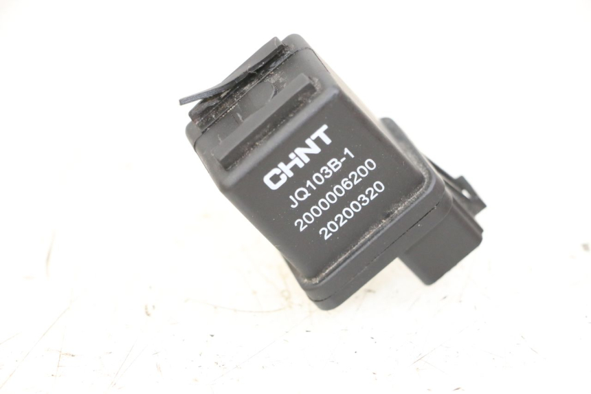 photo de STARTERRELAIS PEUGEOT KISBEE 4T 50 (2018 - 2022) - Detail van het onderdeel