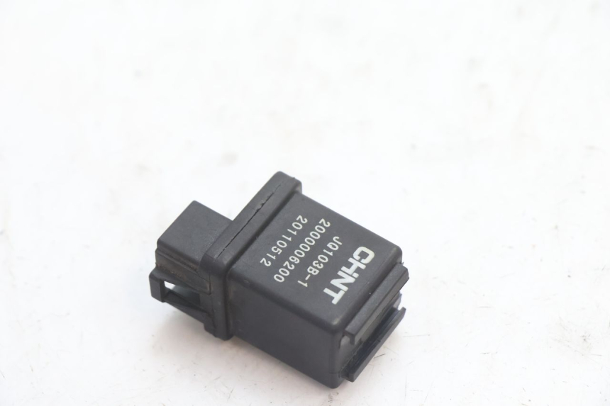 photo de STARTERRELAIS PEUGEOT KISBEE 4T 50 (2010 - 2017) - Detail van het onderdeel