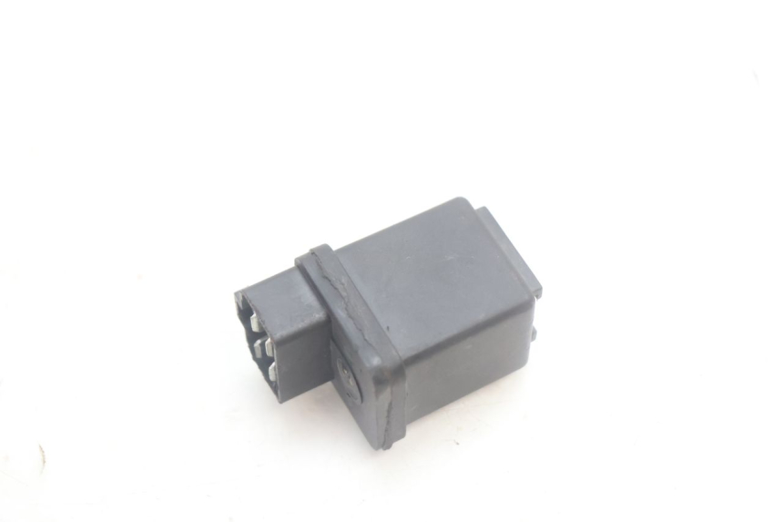 photo de STARTERRELAIS PEUGEOT KISBEE 4T 50 (2010 - 2017) - Andere kijkhoek