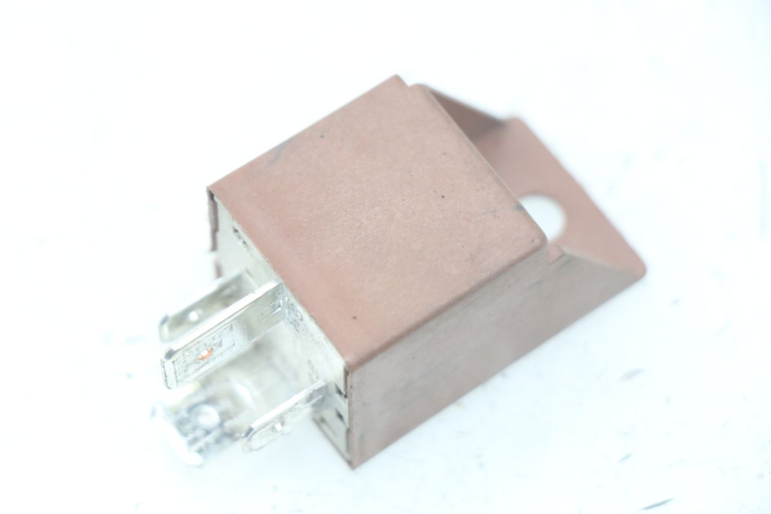 photo de STARTERRELAIS PIAGGIO MP3 125 (2006 - 2014) - Detail van het onderdeel