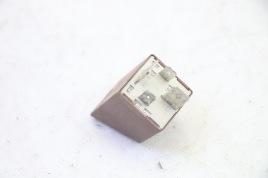 photo de STARTERRELAIS PIAGGIO MP3 RL 250 (2006 - 2010) - Detail van het onderdeel