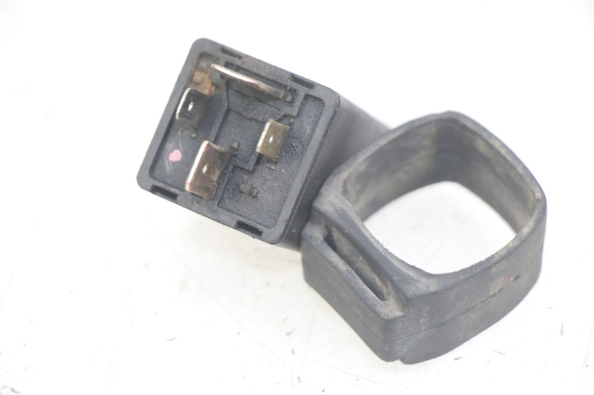 photo de STARTERRELAIS GILERA RK 50 (1996 - 1999) - Zoom op gebruiksstaat