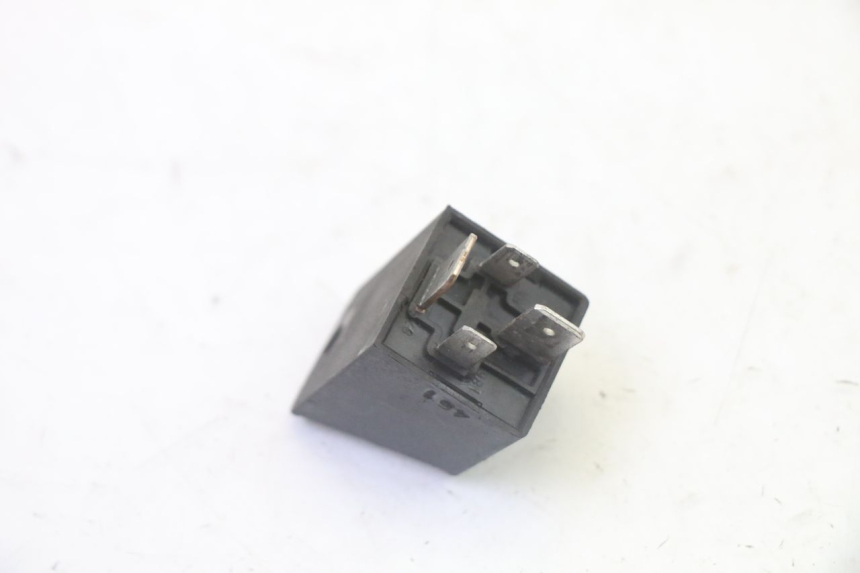 photo de STARTERRELAIS PEUGEOT SATELIS 125 (2010 - 2012) - Zoom op gebruiksstaat