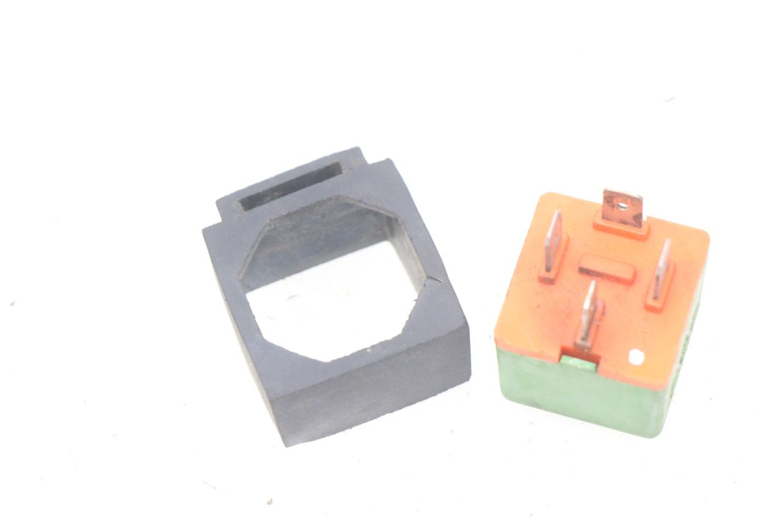 photo de STARTERRELAIS APRILIA SR LC 50 (1997 - 2004) - Detail van het onderdeel