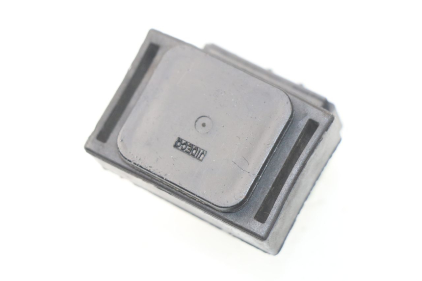 photo de STARTERRELAIS SUZUKI SV S ABS 650 (2003 - 2009) - Zoom op gebruiksstaat