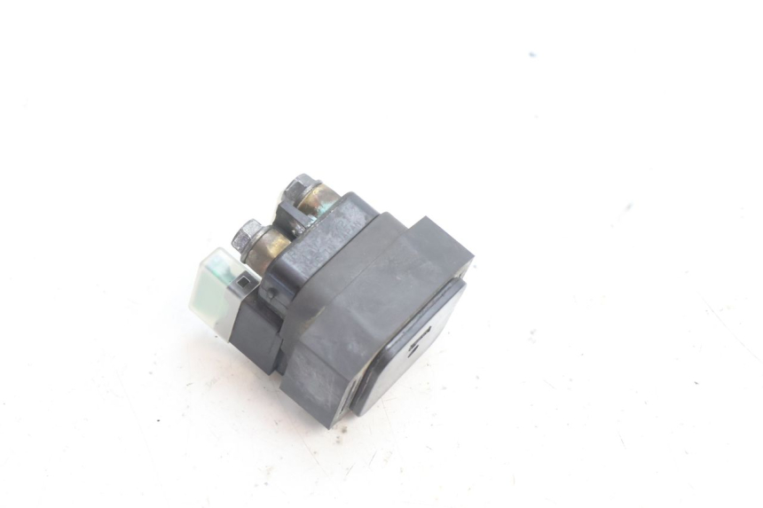 photo de STARTERRELAIS YAMAHA TDM ABS 900 (2002 - 2014) - Detail van het onderdeel