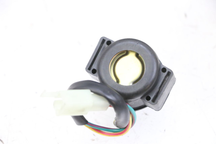 photo de STARTERRELAIS PEUGEOT TWEET PRO EFI 4T 50 (2021 - 2022) - Andere kijkhoek