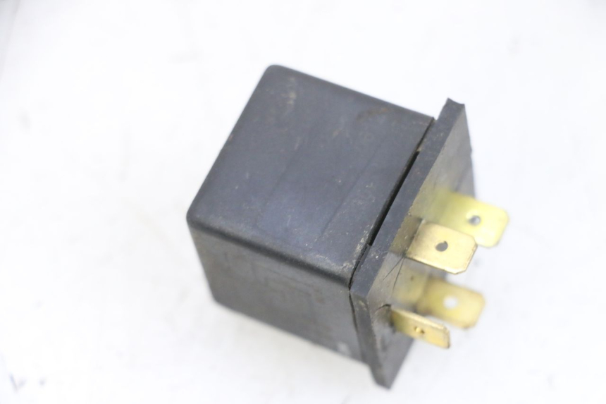 photo de STARTERRELAIS YAMAHA TZR 50 (2008 - 2016) - Andere kijkhoek