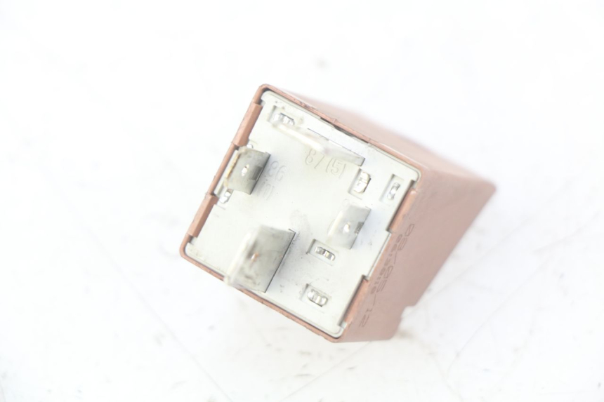 photo de STARTERRELAIS PIAGGIO VESPA LX 2T 50 (2005 - 2013) - Andere kijkhoek