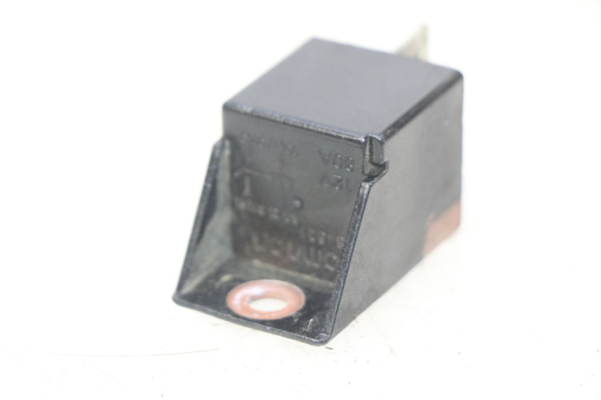 photo de STARTERRELAIS PIAGGIO VESPA PRIMAVERA 2T 50 (2013 - 2018) - Detail van het onderdeel