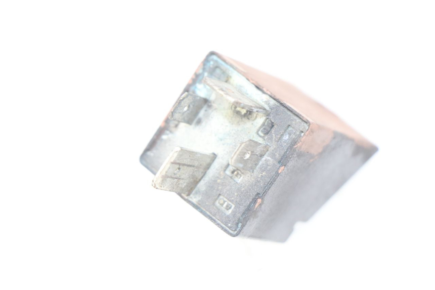 photo de STARTERRELAIS PIAGGIO VESPA PRIMAVERA 2T 50 (2013 - 2018) - Zoom op gebruiksstaat