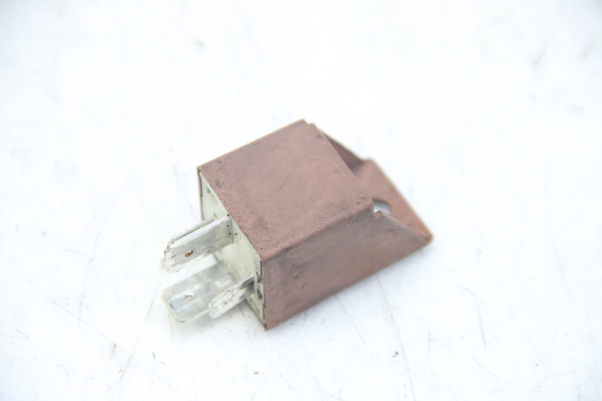 photo de STARTERRELAIS PIAGGIO VESPA S 2T 50 (2007 - 2014) - Detail van het onderdeel