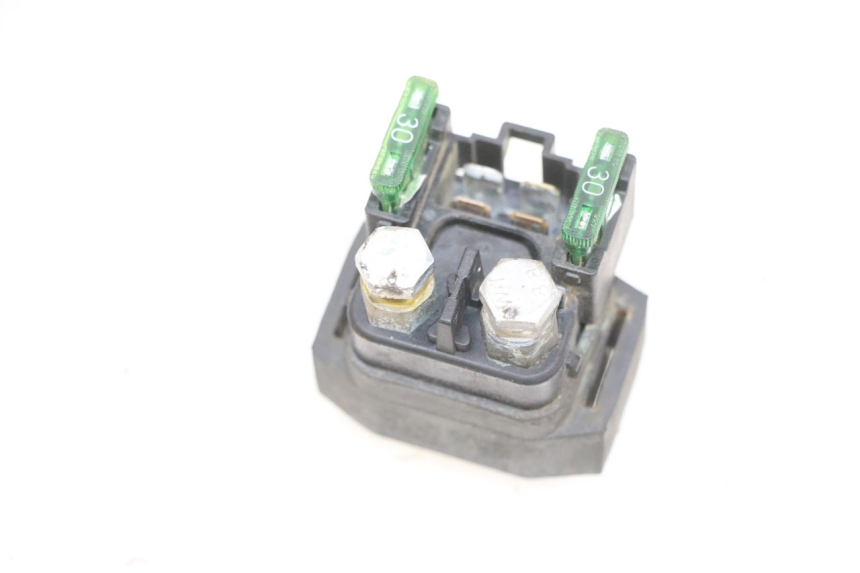 photo de STARTERRELAIS YAMAHA XMAX X-MAX 125 (2006 - 2009) - Detail van het onderdeel