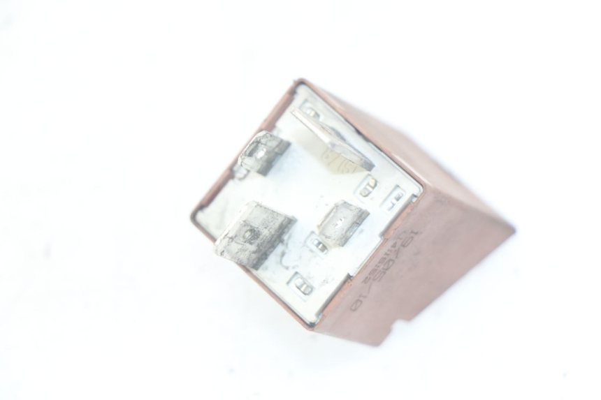 photo de STARTERRELAIS PIAGGIO XEVO - X EVO 125 (2007 - 2017) - Detail van het onderdeel