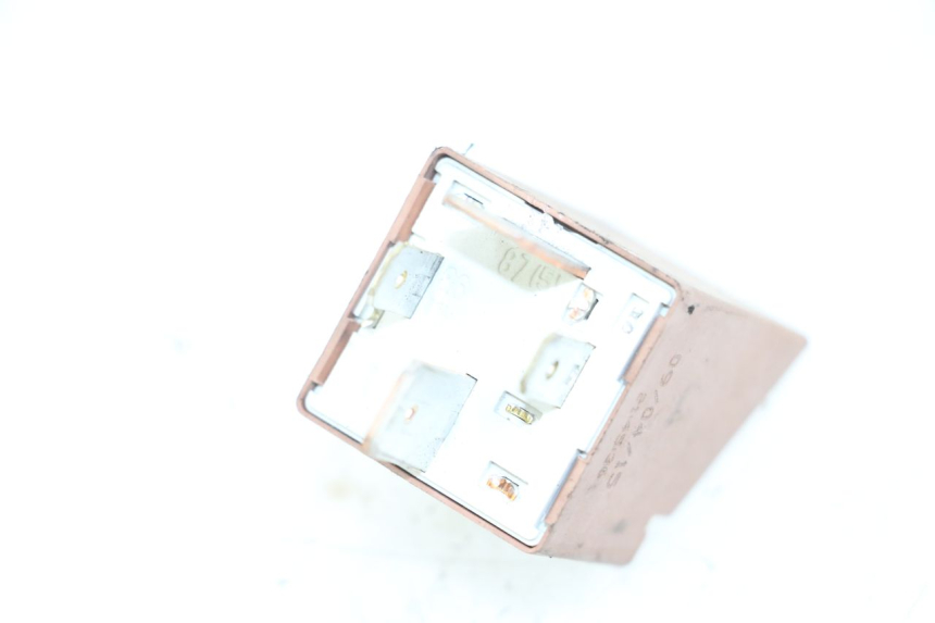 photo de STARTERRELAIS PIAGGIO XEVO - X EVO 125 (2007 - 2017) - Andere kijkhoek