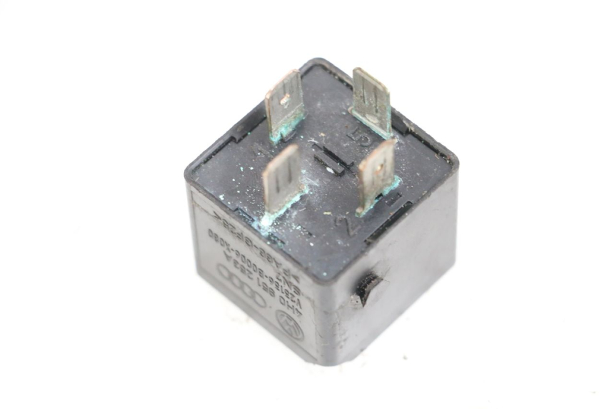 photo de STARTERRELAIS YAMAHA YN NEO'S 50 (1997 - 2004) - Zoom op gebruiksstaat