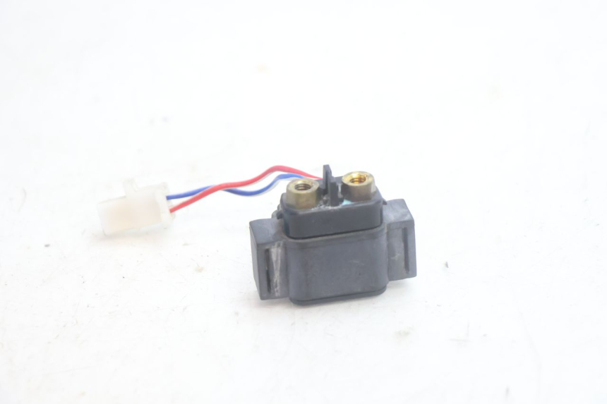 photo de STARTERRELAIS YAMAHA YP MAJESTY 125 (2007 - 2010) - Detail van het onderdeel