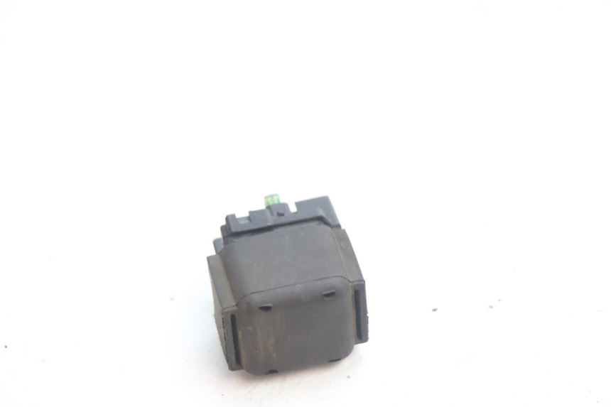 photo de STARTERRELAIS KAWASAKI ZX-6R ZX6R 600 (1995 - 1997) - Technische close-up