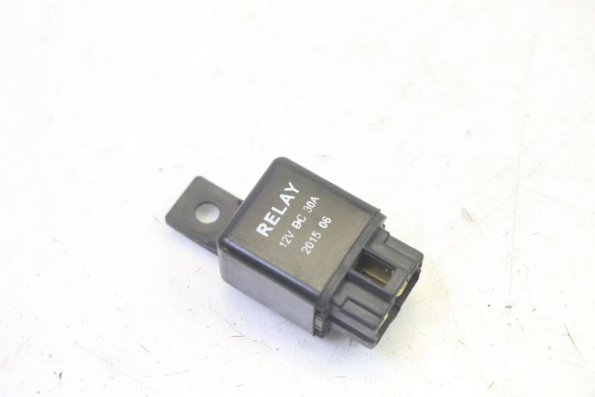 photo de ELEKTRISCH RELAIS QUADRO 4 4D 350 (2015 - 2018) - Hoofdaanzicht