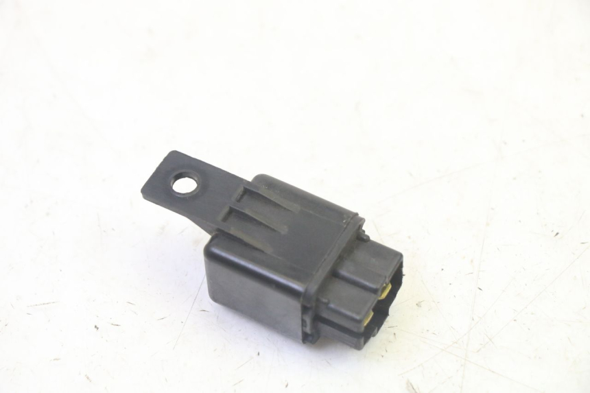 photo de ELEKTRISCH RELAIS QUADRO 4 4D 350 (2015 - 2018) - Andere kijkhoek