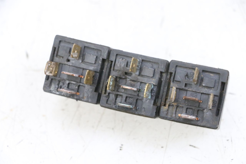 photo de ELEKTRISCH RELAIS ADIVA AD3 300 (2014 - 2020) - Zoom op gebruiksstaat