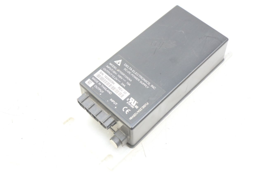 photo de ELEKTRISCH RELAIS ECCITY ARTELEC 670 1 (2013 - 2017) - Andere kijkhoek