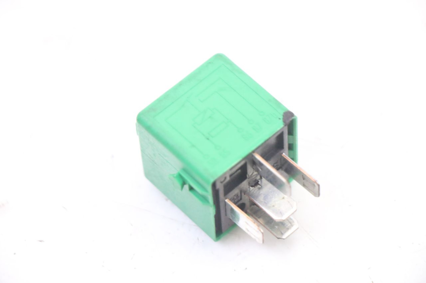 photo de ELEKTRISCH RELAIS BMW C1 125 (2000 - 2003) - Andere kijkhoek