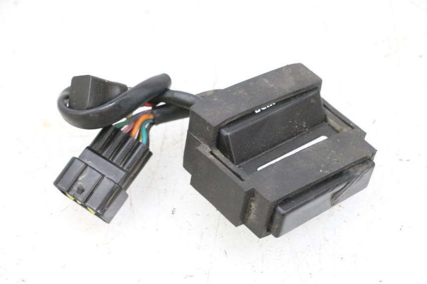 photo de ELEKTRISCH RELAIS MAG POWER BOMBERS 4T 50 (2016 - 2026) - Zoom op gebruiksstaat