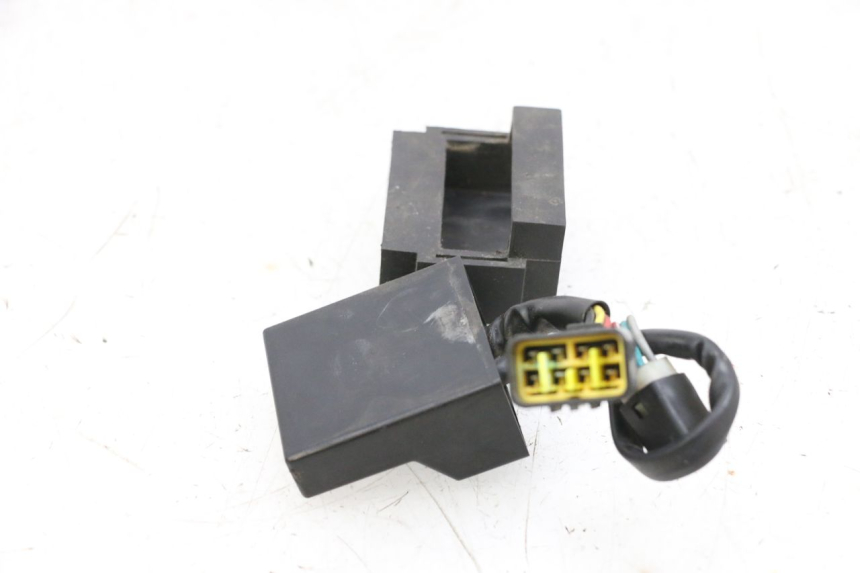 photo de ELEKTRISCH RELAIS MAG POWER BOMBERS 4T 50 (2016 - 2026) - Technische close-up