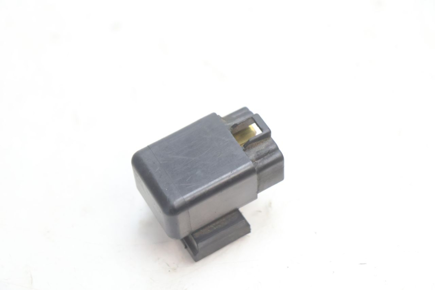 photo de ELEKTRISCH RELAIS MBK BOOSTER SPIRIT 50 (1996 - 1999) - Detail van het onderdeel