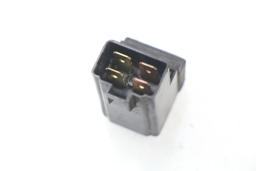 photo de ELEKTRISCH RELAIS SUZUKI BURGMAN 125 (2007 - 2014) - Andere kijkhoek