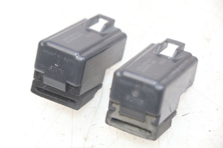 photo de ELEKTRISCH RELAIS SUZUKI BURGMAN 650 (2002 - 2004) - Zoom op gebruiksstaat