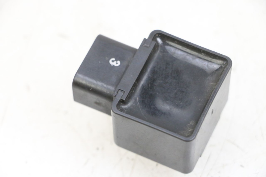 photo de ELEKTRISCH RELAIS SUZUKI BURGMAN 650 (2013 - 2020) - Zoom op gebruiksstaat